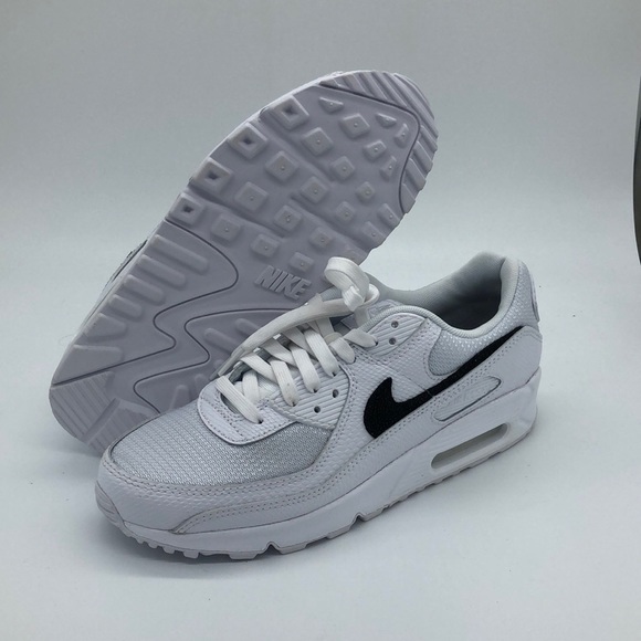 Women’s Nike Air Max 90 White Snakeskin White Black DZ5212-100 USED Sz6.5 - Picture 1 of 11